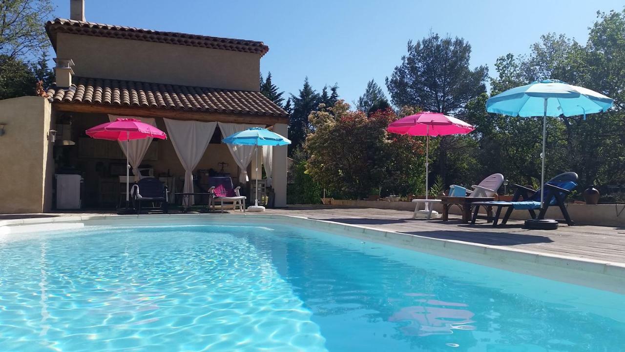 Villa Mylena Jouques Esterno foto