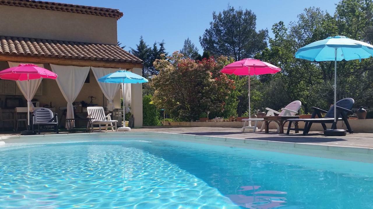 Villa Mylena Jouques Esterno foto